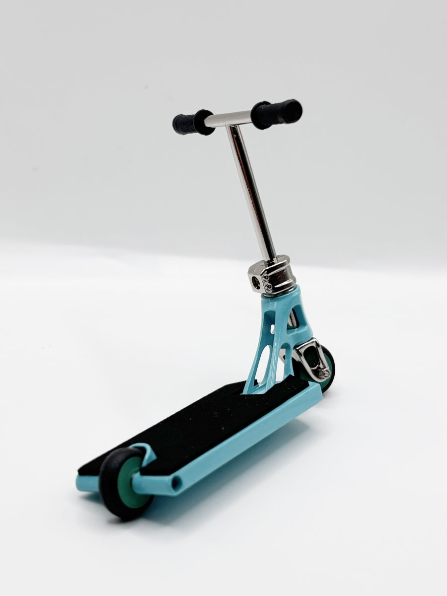 Tail Whip PRO V2 Street Finger Scooter