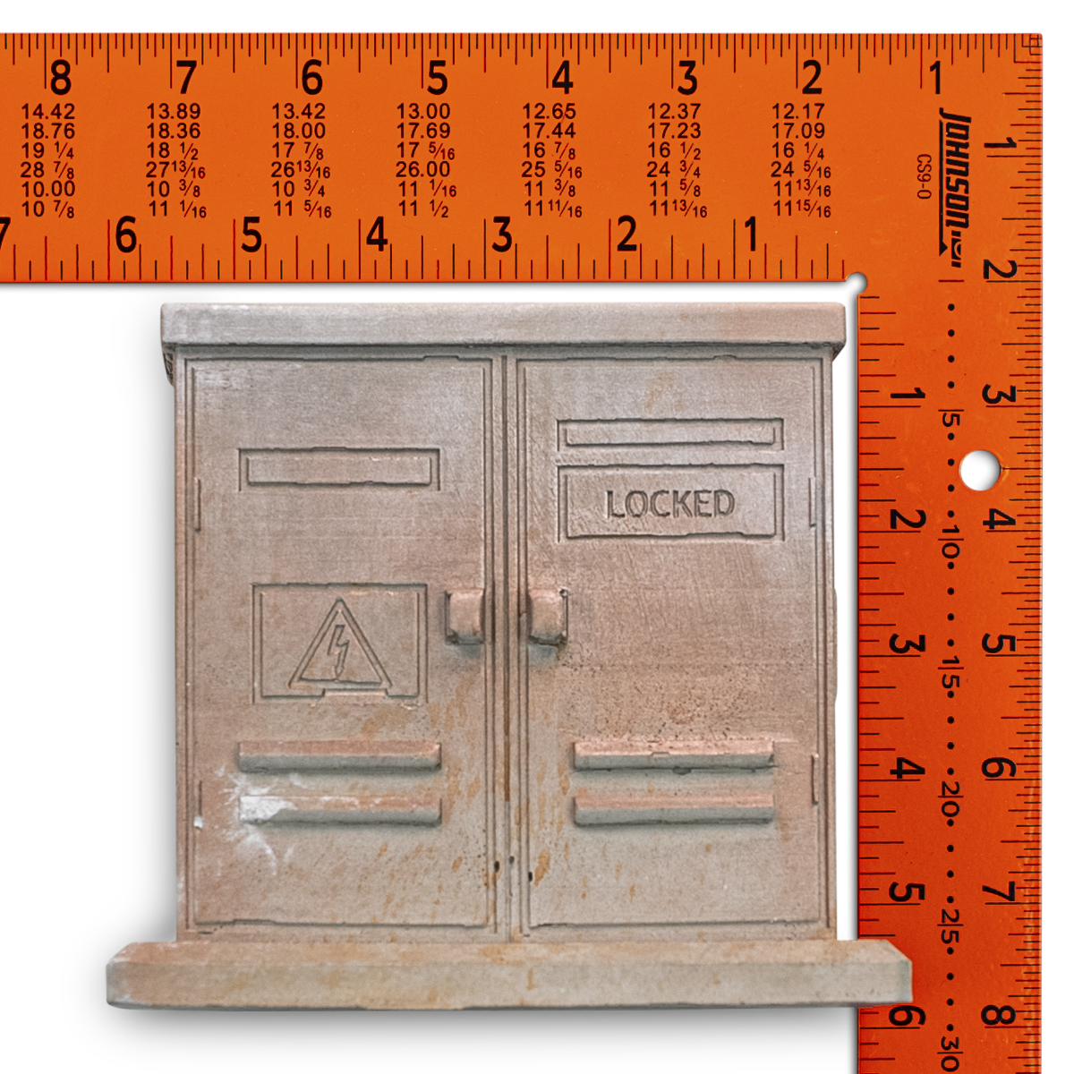 001untitled Fingerboard Ramp - 094 Power Box
