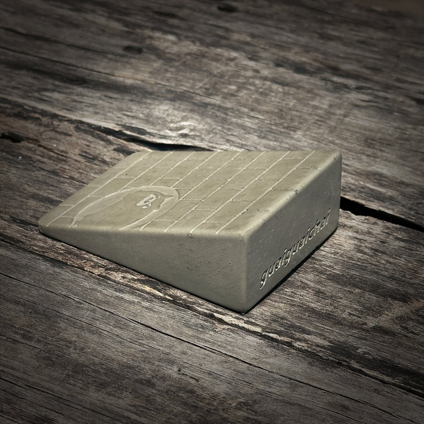GGC Fingerboard Ramp - Pocket Concrete Kicker