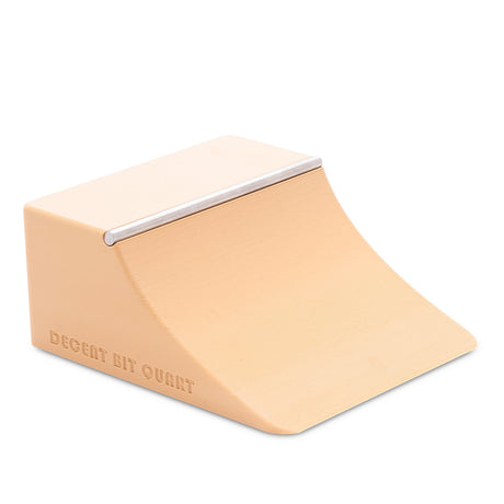 DecentBit Fingerboard Ramp - 4" Quarter Pipe