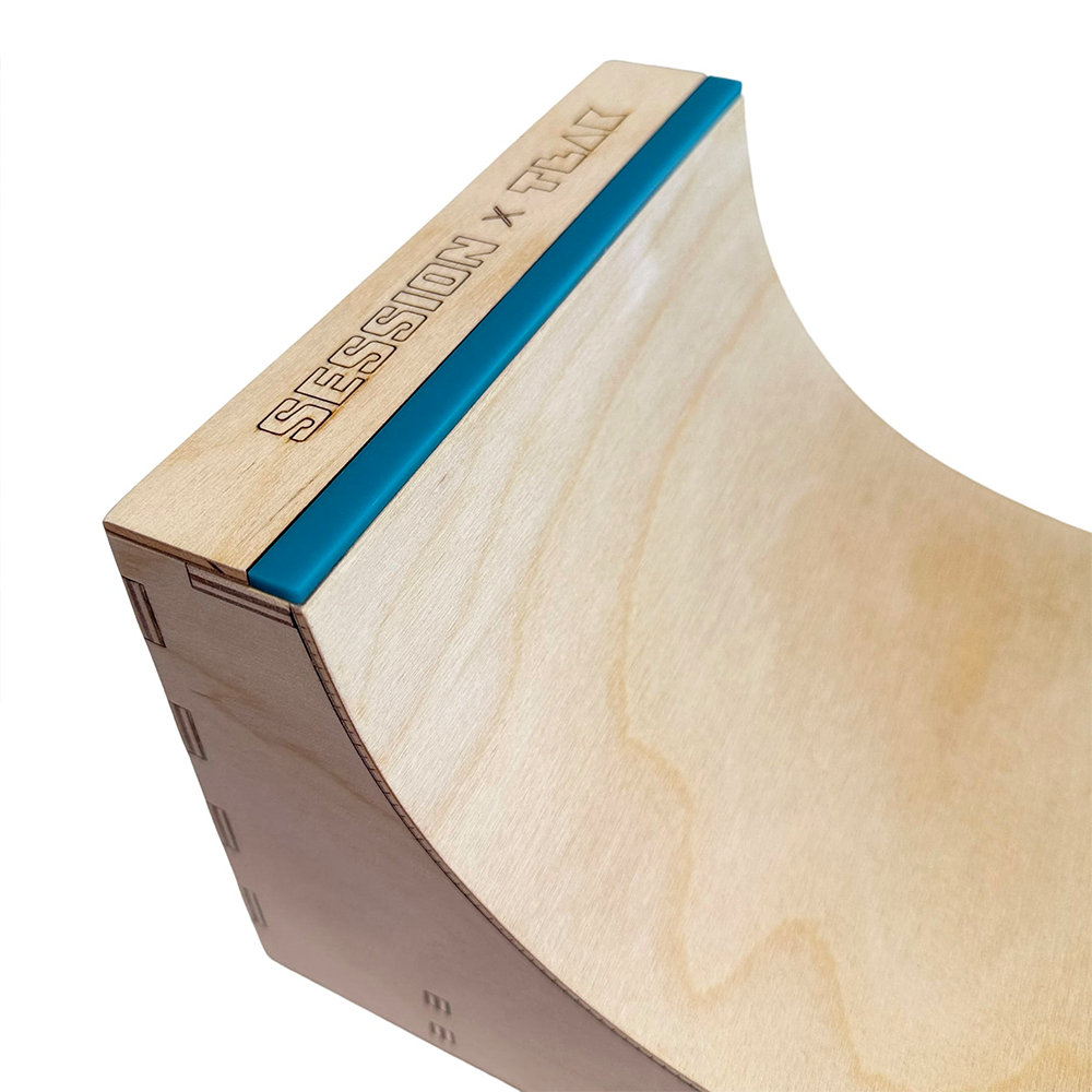 Teak Tuning x Session Fingerboard Ramp - Two Face Half Pipe w/ Acrylic Coping