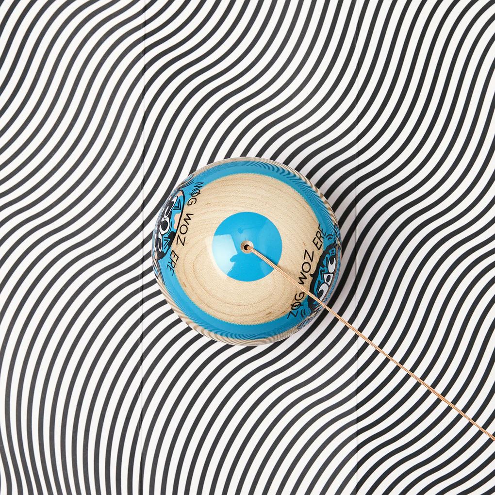 Krom Zoggy n' Moggy Kendama - Mog Woz Ere – The Vault Fingerboards