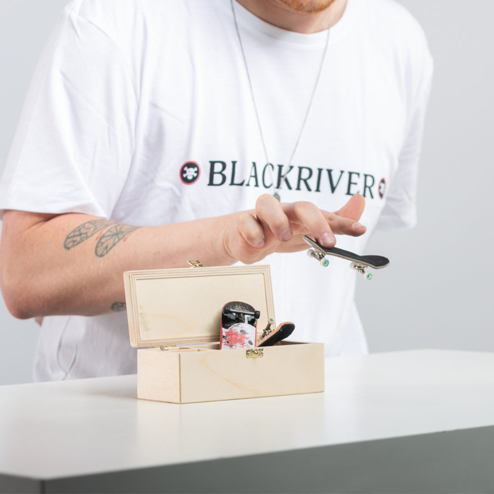 Blackriver Fingerboard Storage Box