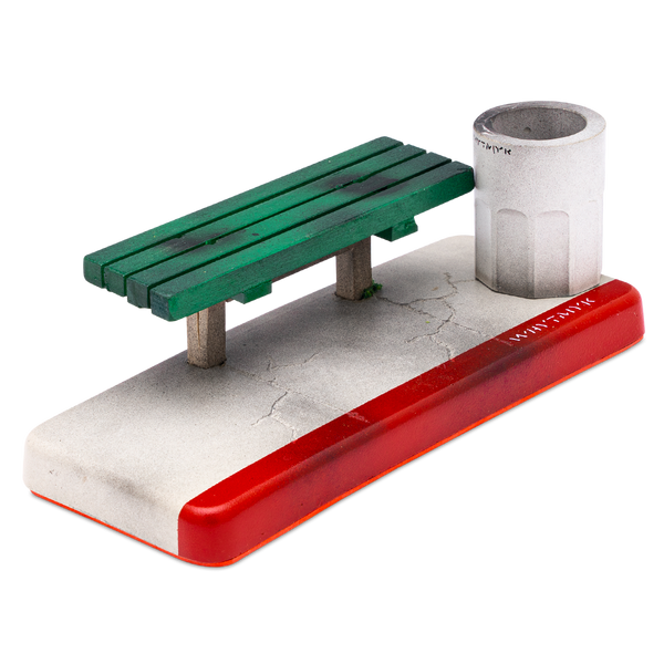WhytMykConcrete Fingerboard Ramp