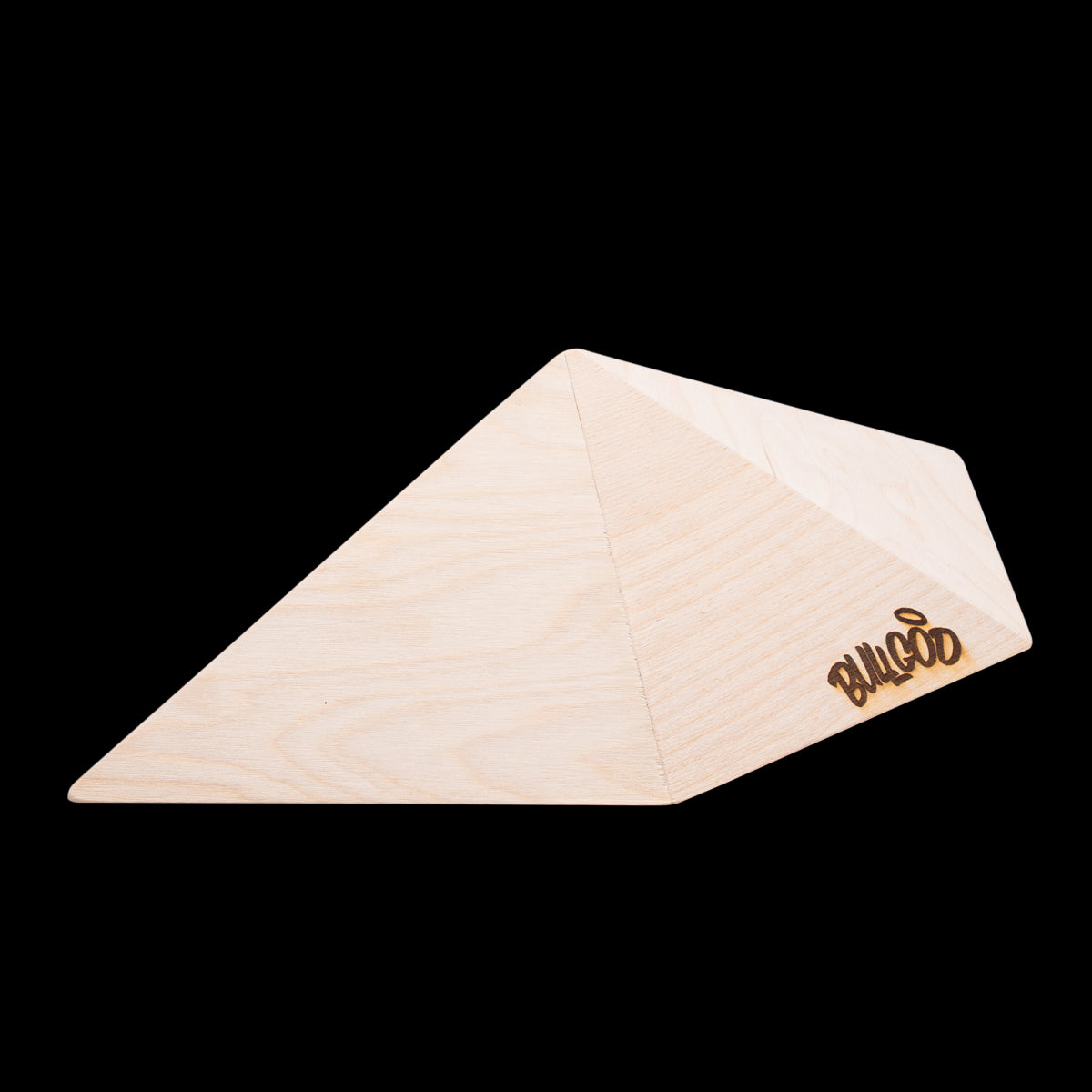 BullGod Fingerboard Ramp - Pyramid